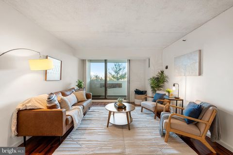 5911 EDSALL ROAD 805 ALEXANDRIA VA 22304