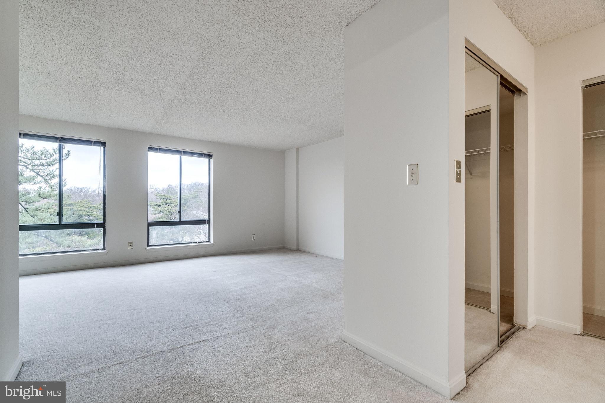 THE PLAZA - Residential Lease