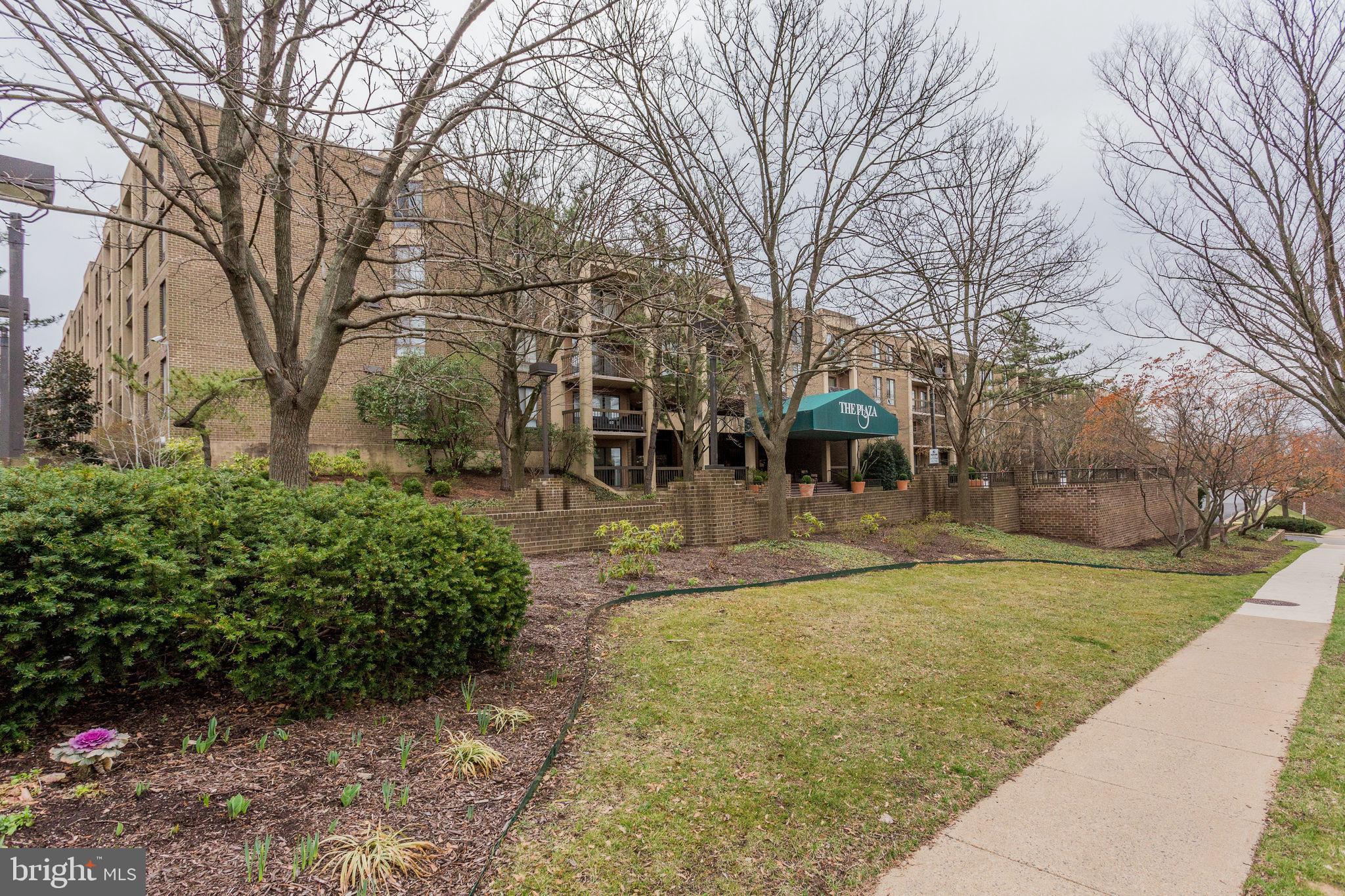 THE PLAZA - Residential Lease