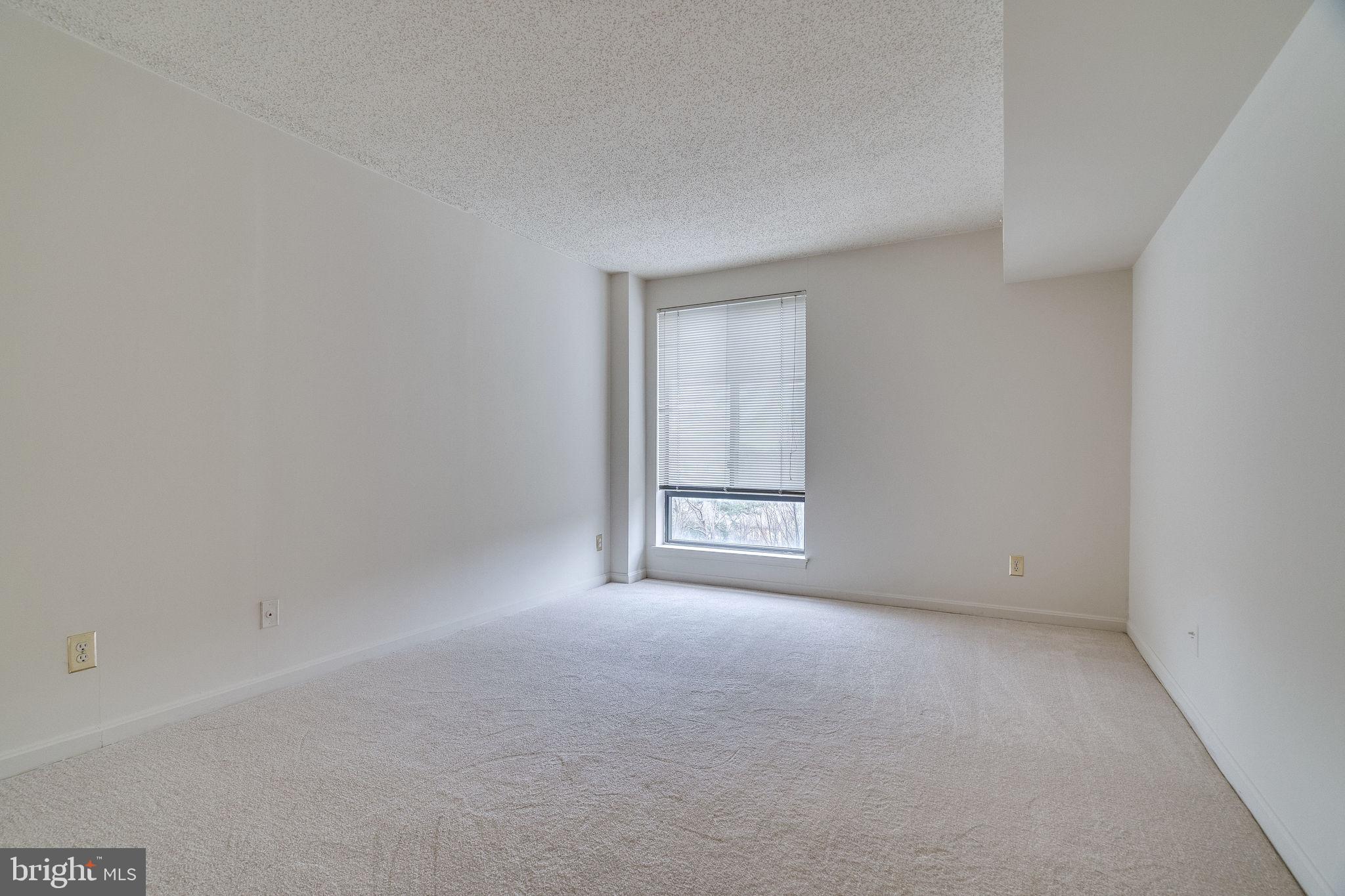 THE PLAZA - Residential Lease