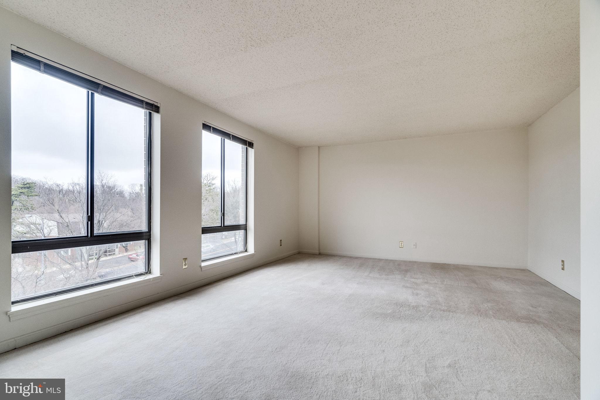 THE PLAZA - Residential Lease