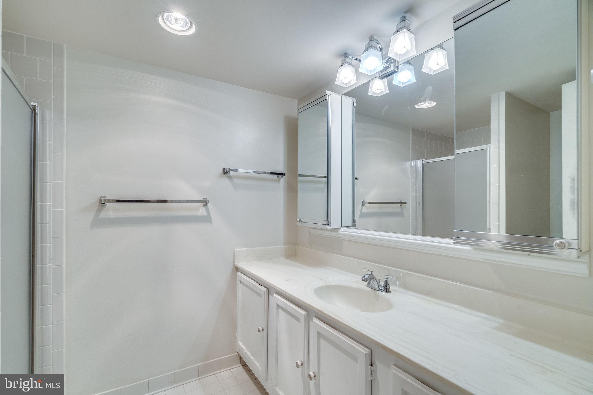 THE PLAZA - Residential Lease