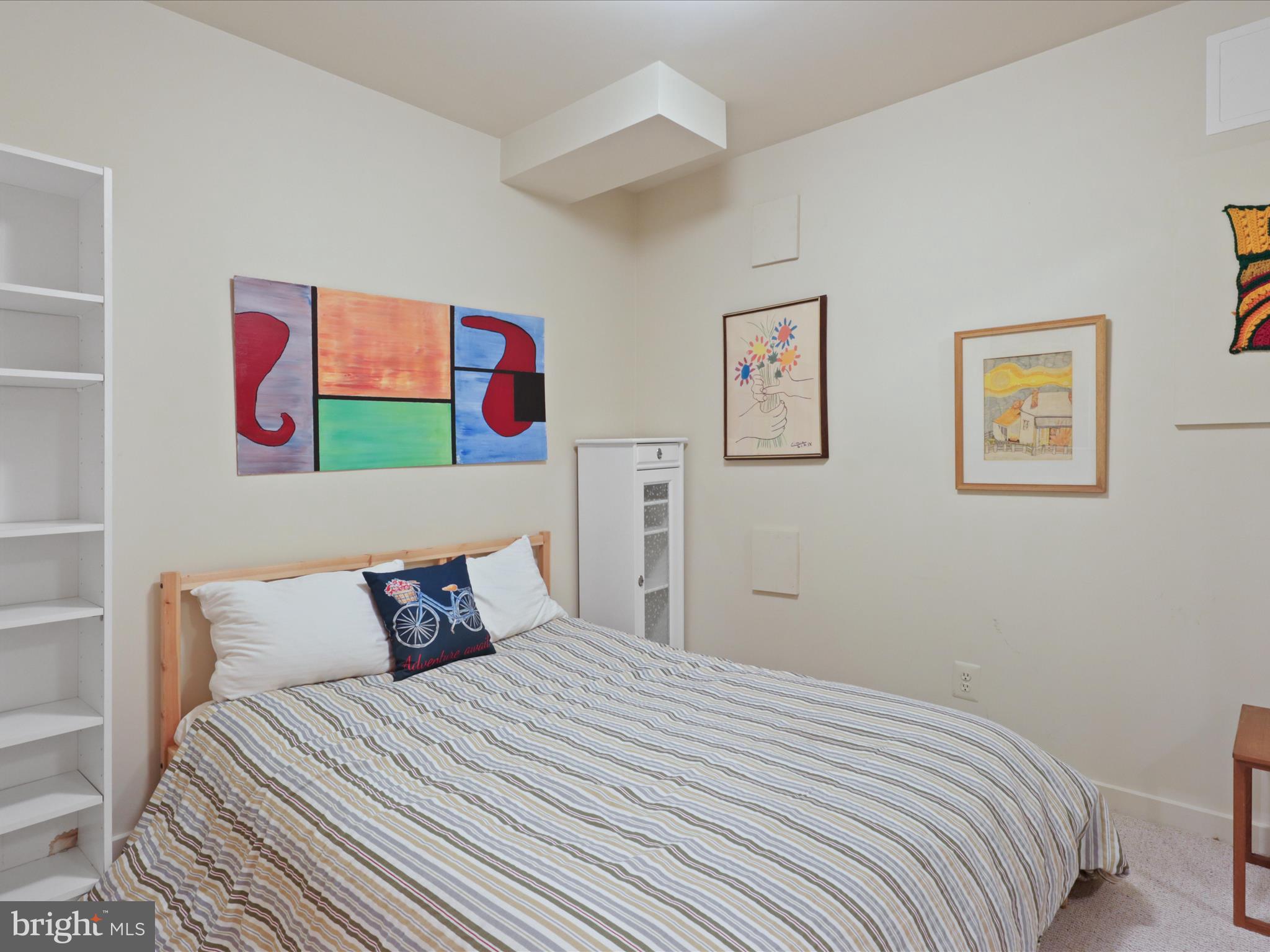 WAVERLY HILLS - Residential