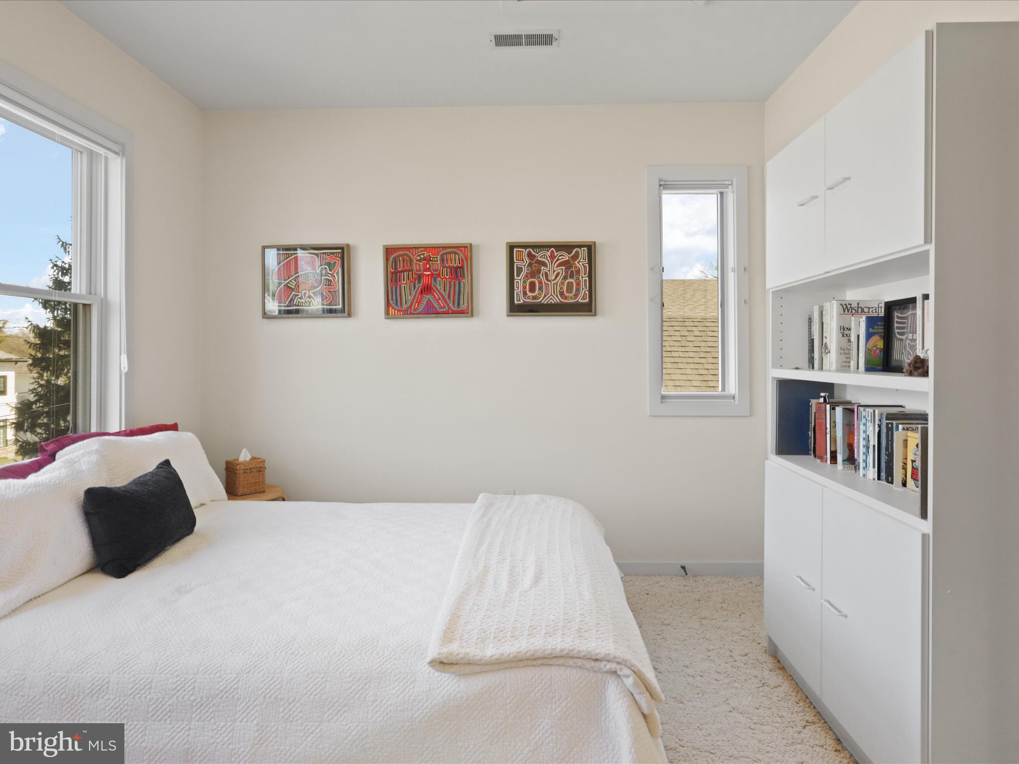 WAVERLY HILLS - Residential