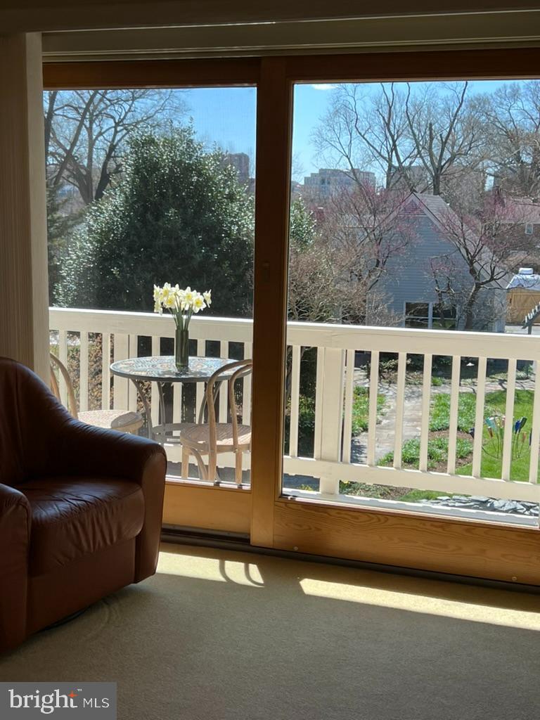 WAVERLY HILLS - Residential