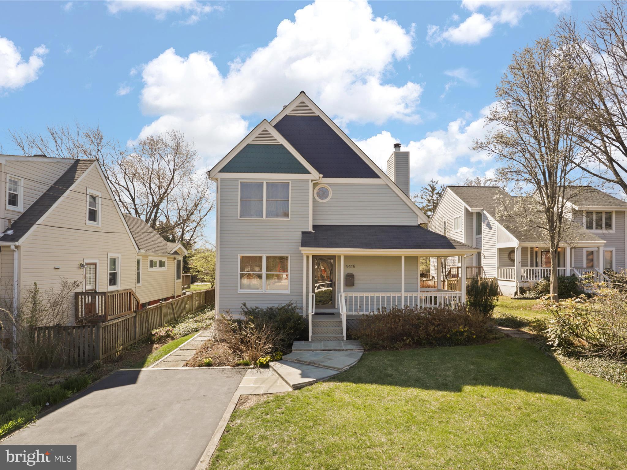 WAVERLY HILLS - Residential