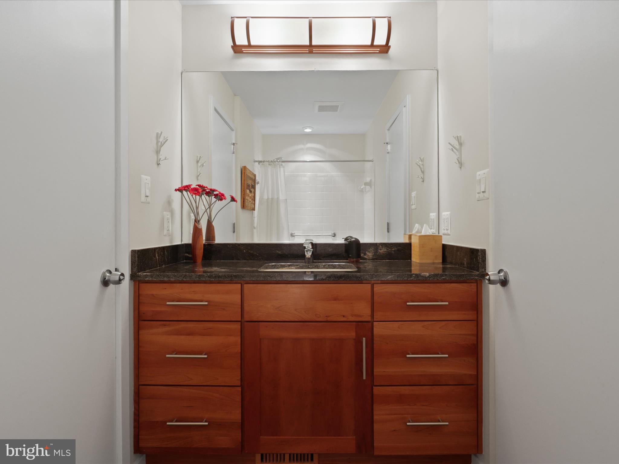 WAVERLY HILLS - Residential