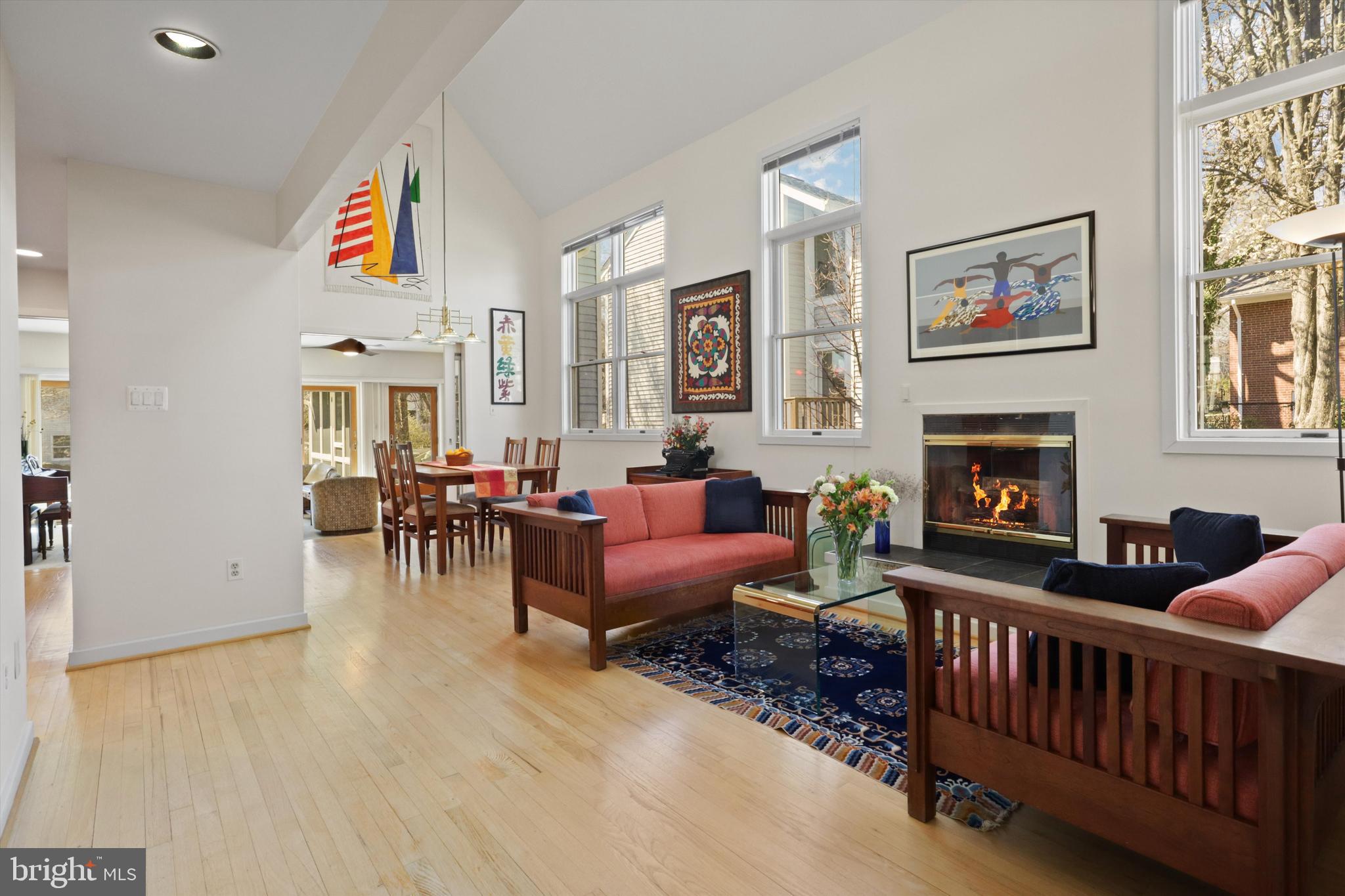 WAVERLY HILLS - Residential