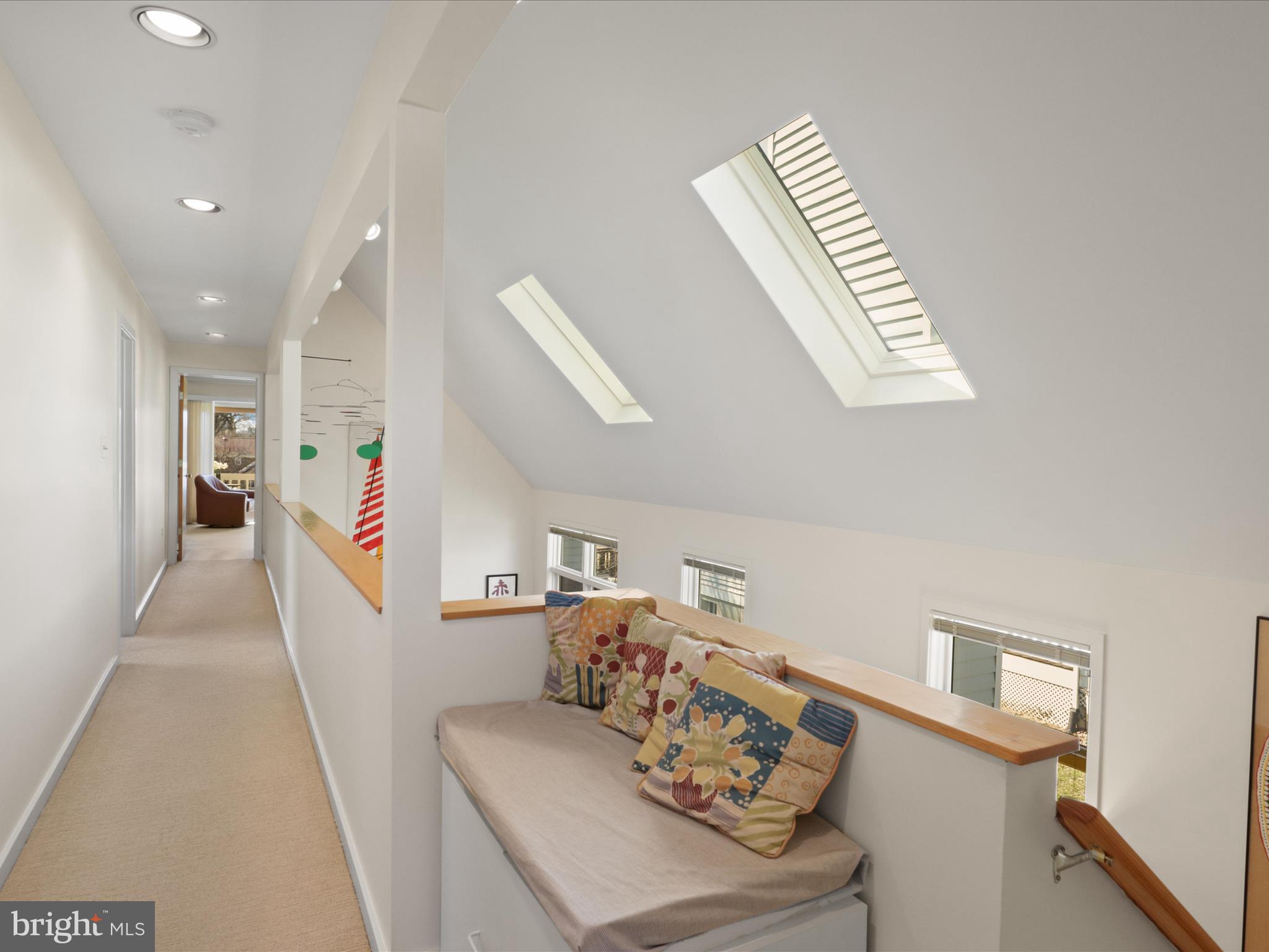 WAVERLY HILLS - Residential