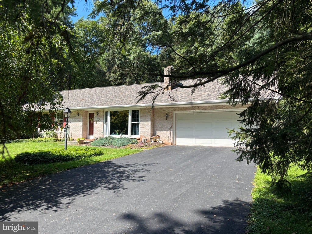 Photo of 237 Timber Road, MOUNT GRETNA, PA 17064 (MLS # PALN2028608)
