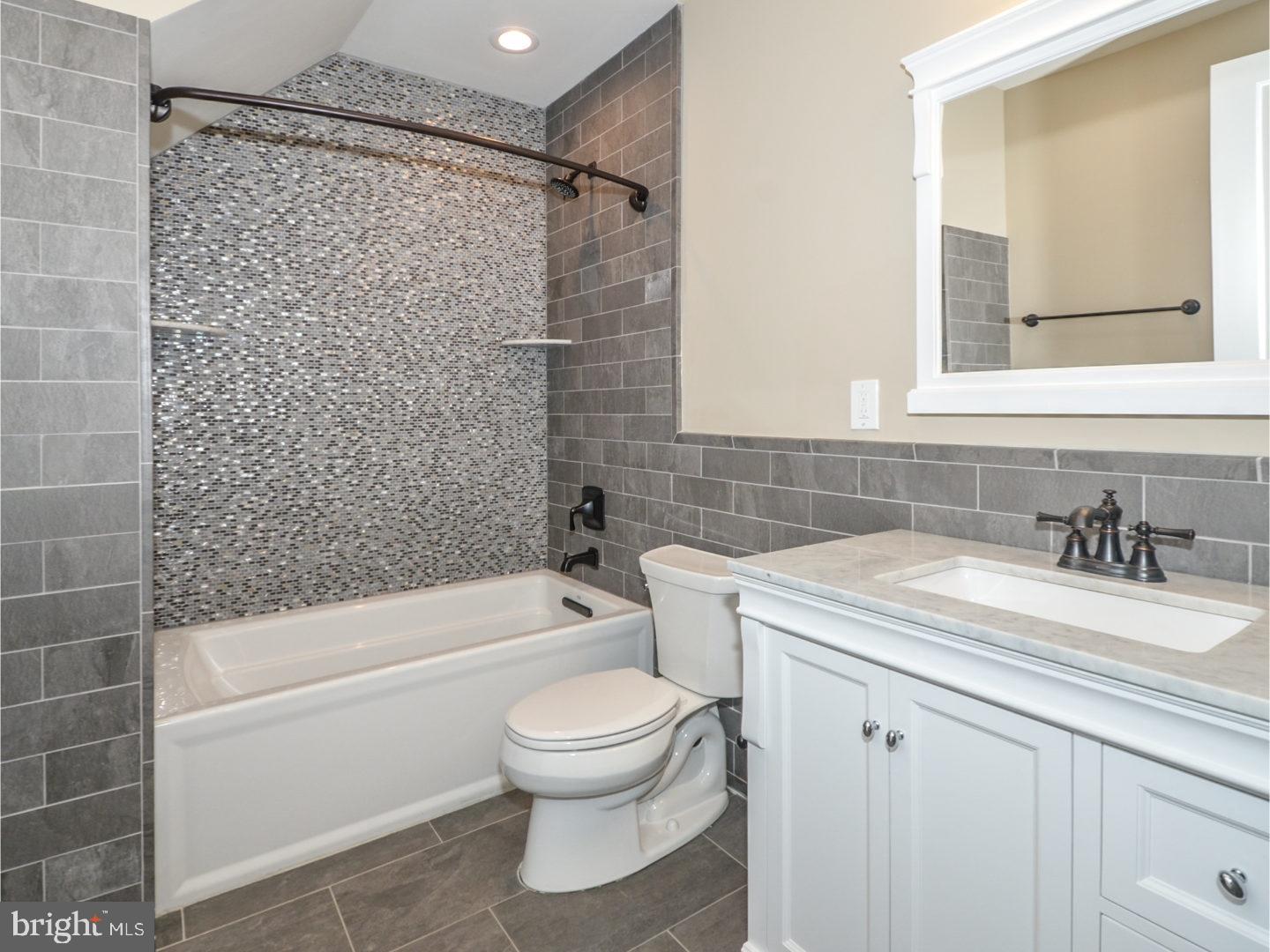 NORTHERN LIBERTIES - Residential Lease