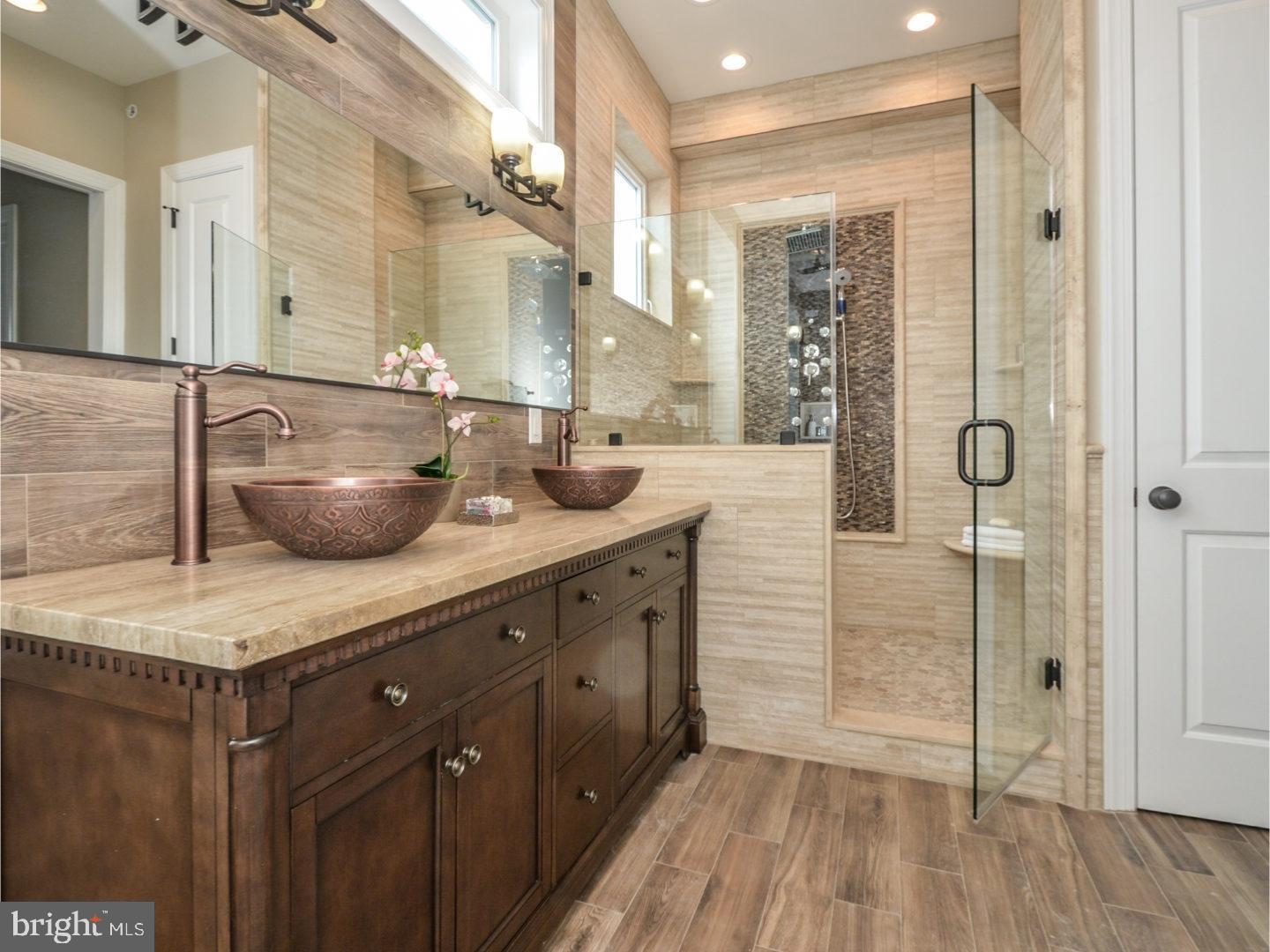 NORTHERN LIBERTIES - Residential Lease