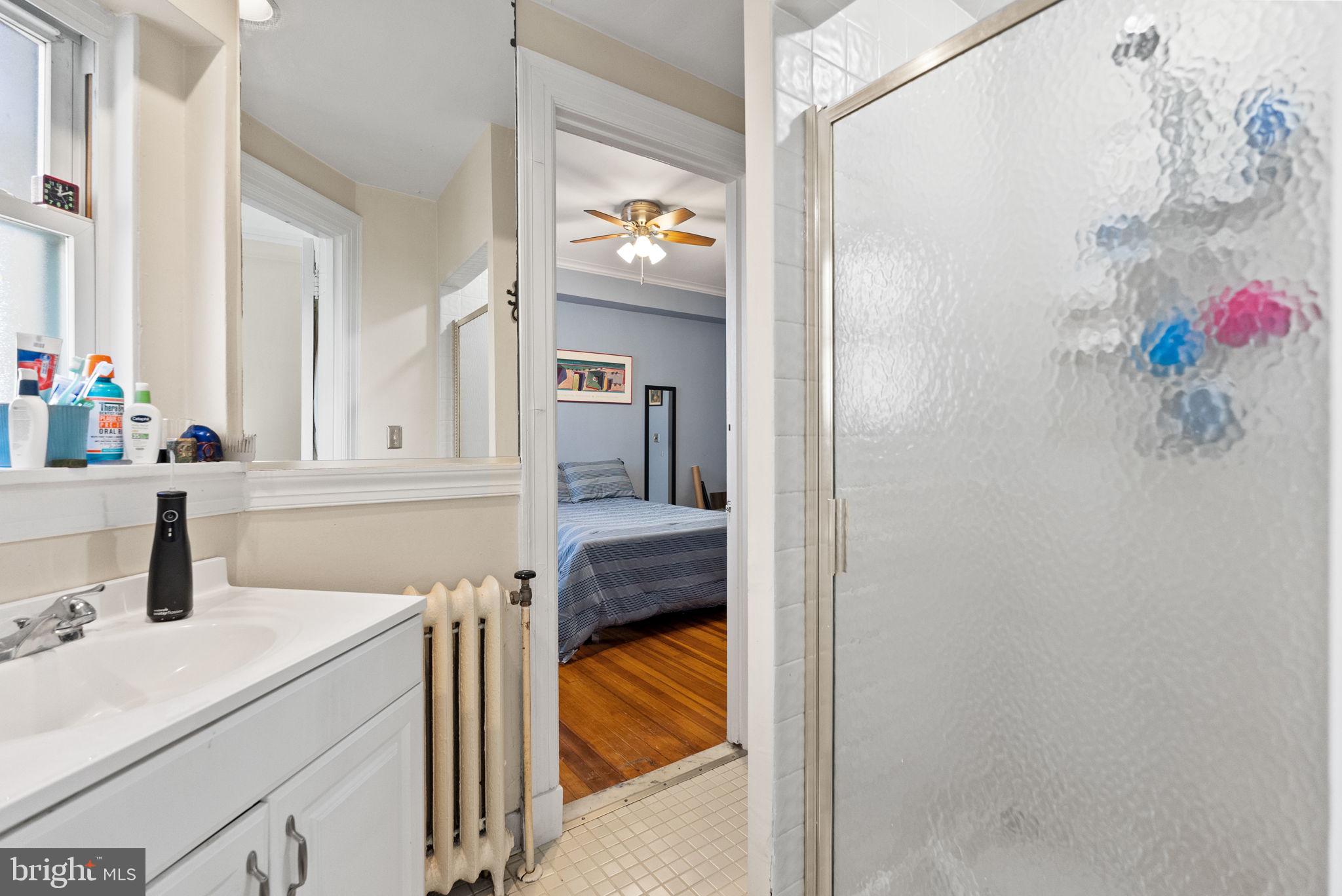 CHARLES VILLAGE - Residential