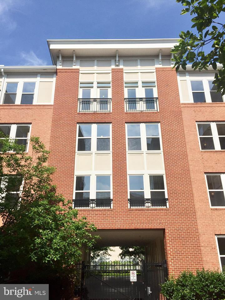 HALSTEAD AT THE METRO - Residential Lease