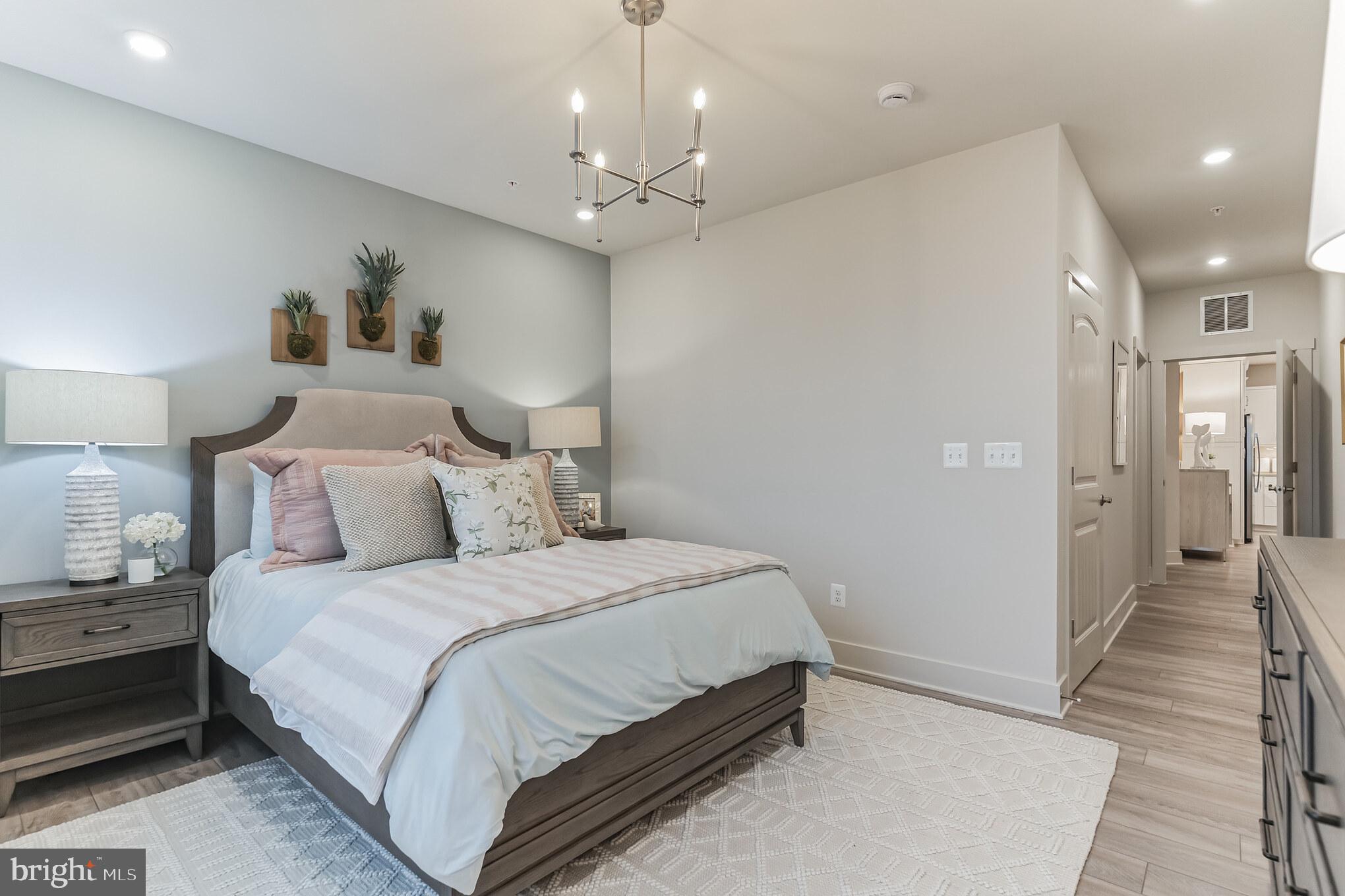 FOUR SEASONS AT KENT ISLAND - Residential