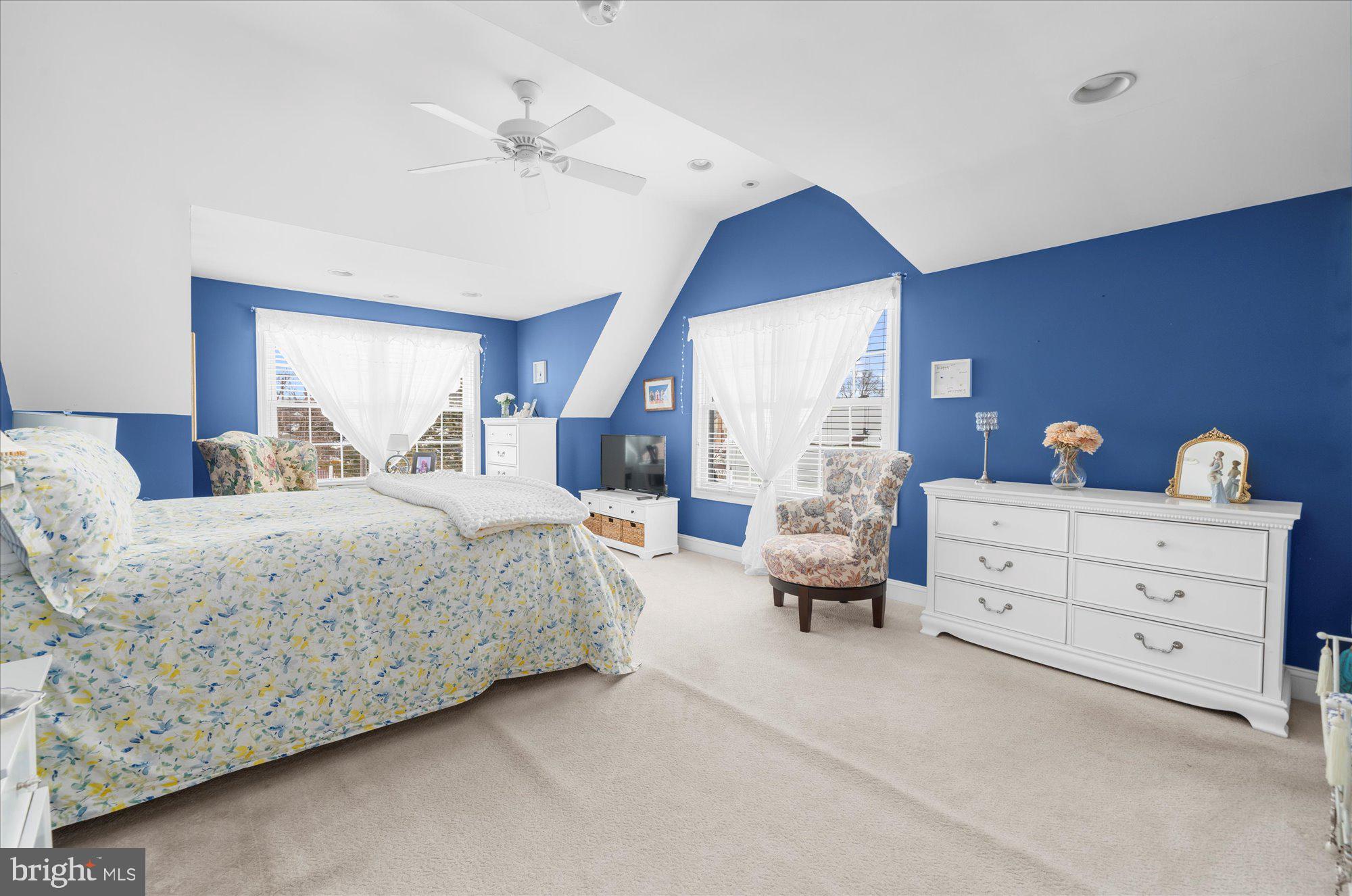 WESTGATE HILLS - Residential