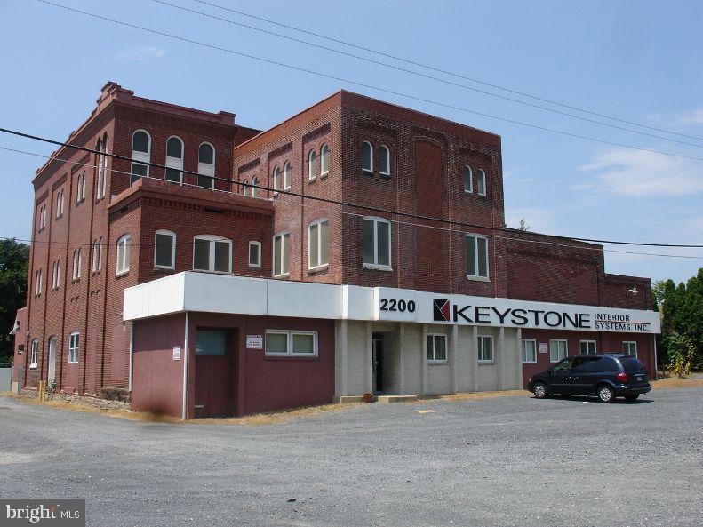 Prime Commercial Investment Opportunity – Muhlenberg Township
Seize this exceptional investment opportunity in Muhlenberg Township! This versatile commercial property (Originally a Old Brewery) offers endless possibilities for businesses looking for a strategic location with ample off-street parking, two loading docks, and a exceptional first-floor finished office space.
Key Features:
✔ Spacious Layout – Ideal for warehousing, distribution, or office use
✔ Two Loading Docks – Ensuring smooth logistics and operations
✔ Finished Office Space – Includes a waiting room, providing a professional first impression
✔ Ample Off-Street Parking – Convenient access for employees and customers
✔ Prime Location – Easy access to major highways and business hubs
Whether you're an investor looking for a high-potential commercial space or a business owner seeking a strategic location, this property is a must-see. Don't miss out on this rare opportunity!