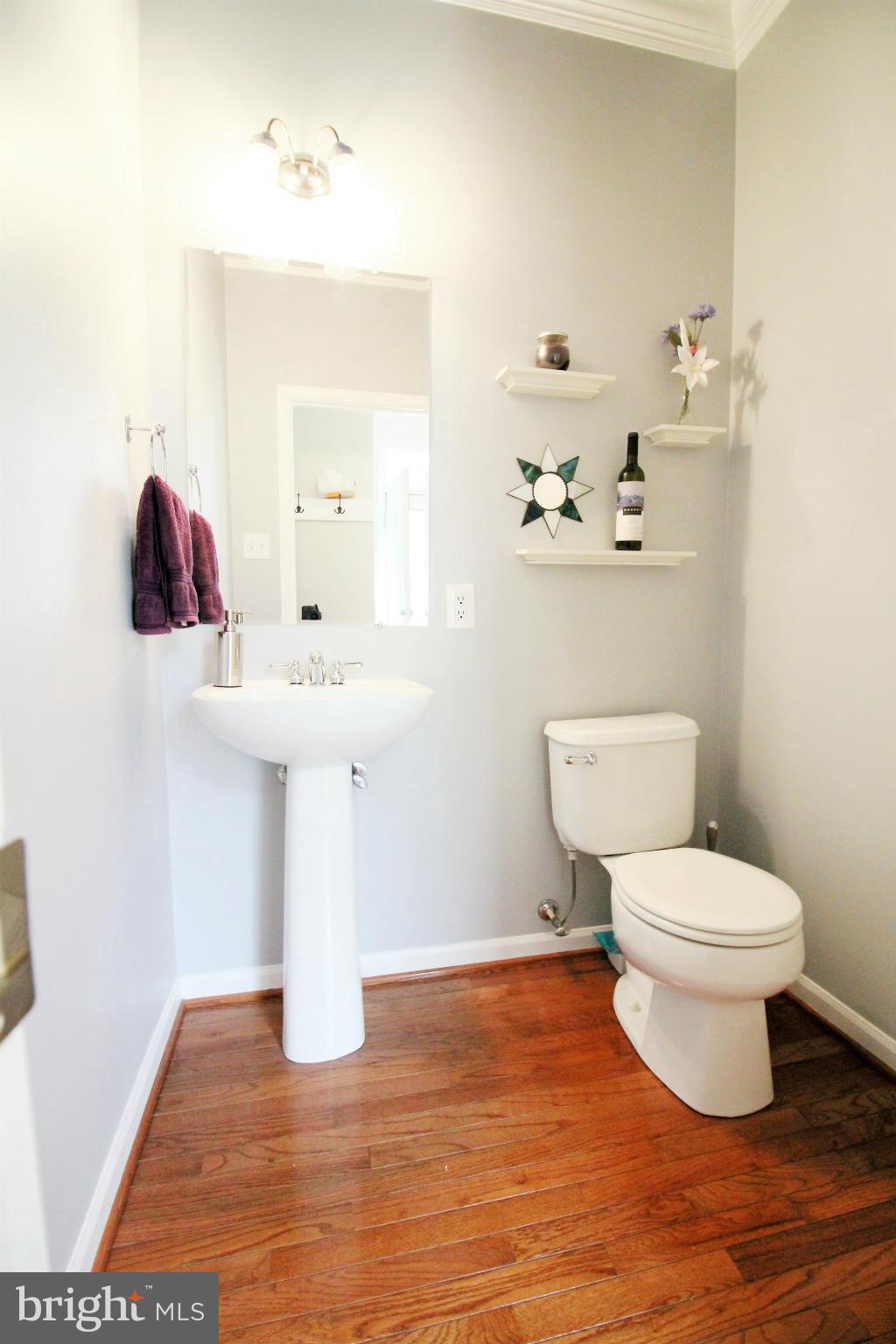 COUNTRY WALK - Residential