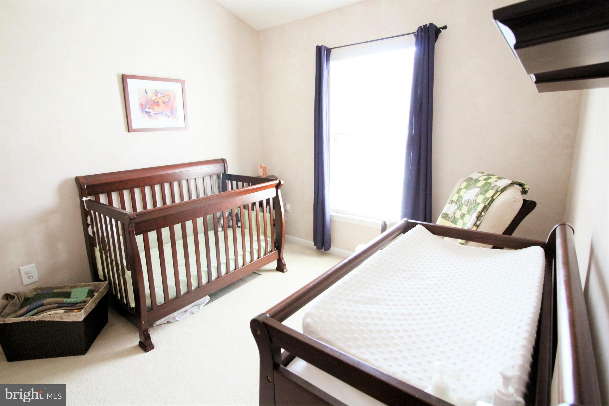 COUNTRY WALK - Residential