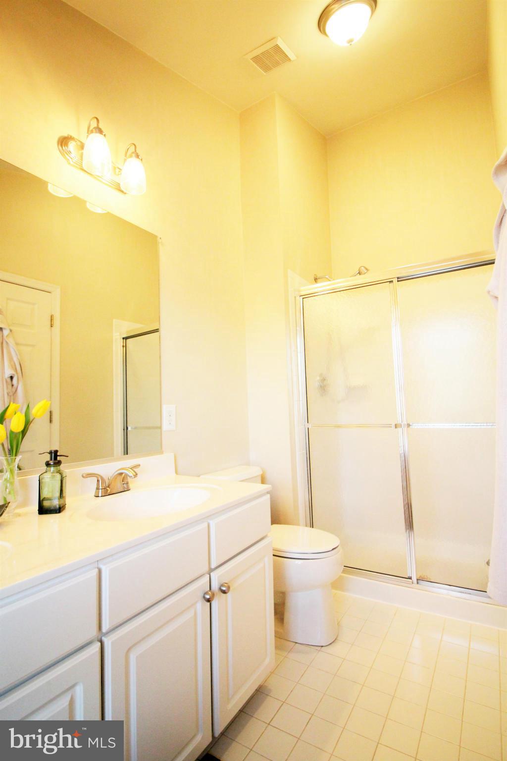 COUNTRY WALK - Residential