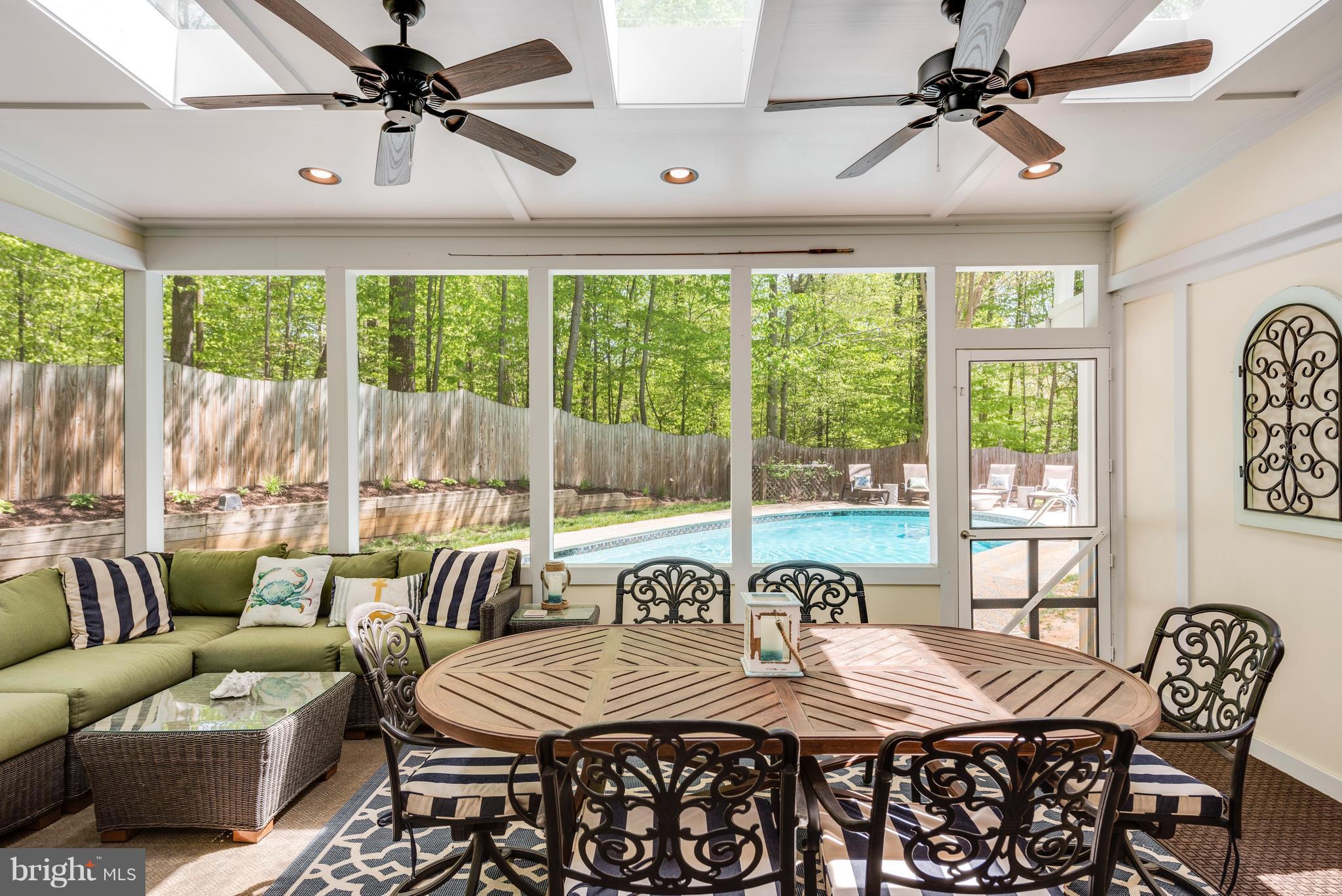 HARBOR HILLS - Residential