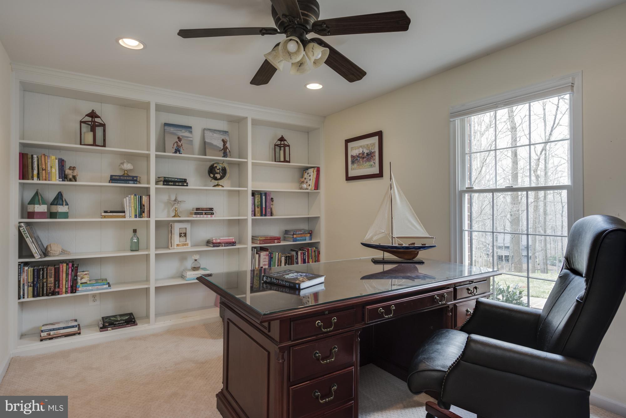 HARBOR HILLS - Residential