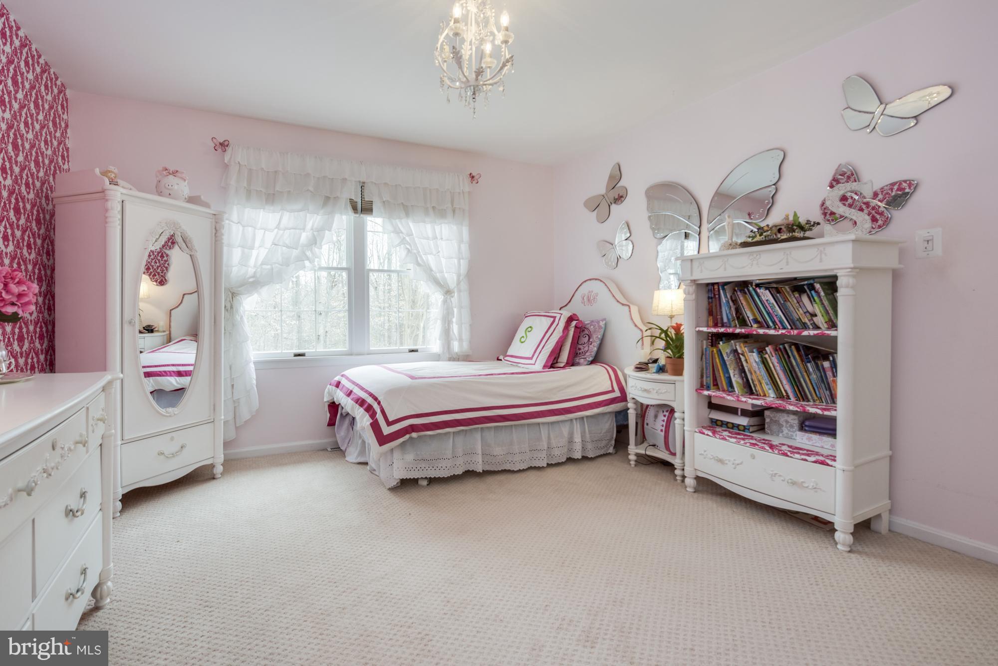 HARBOR HILLS - Residential