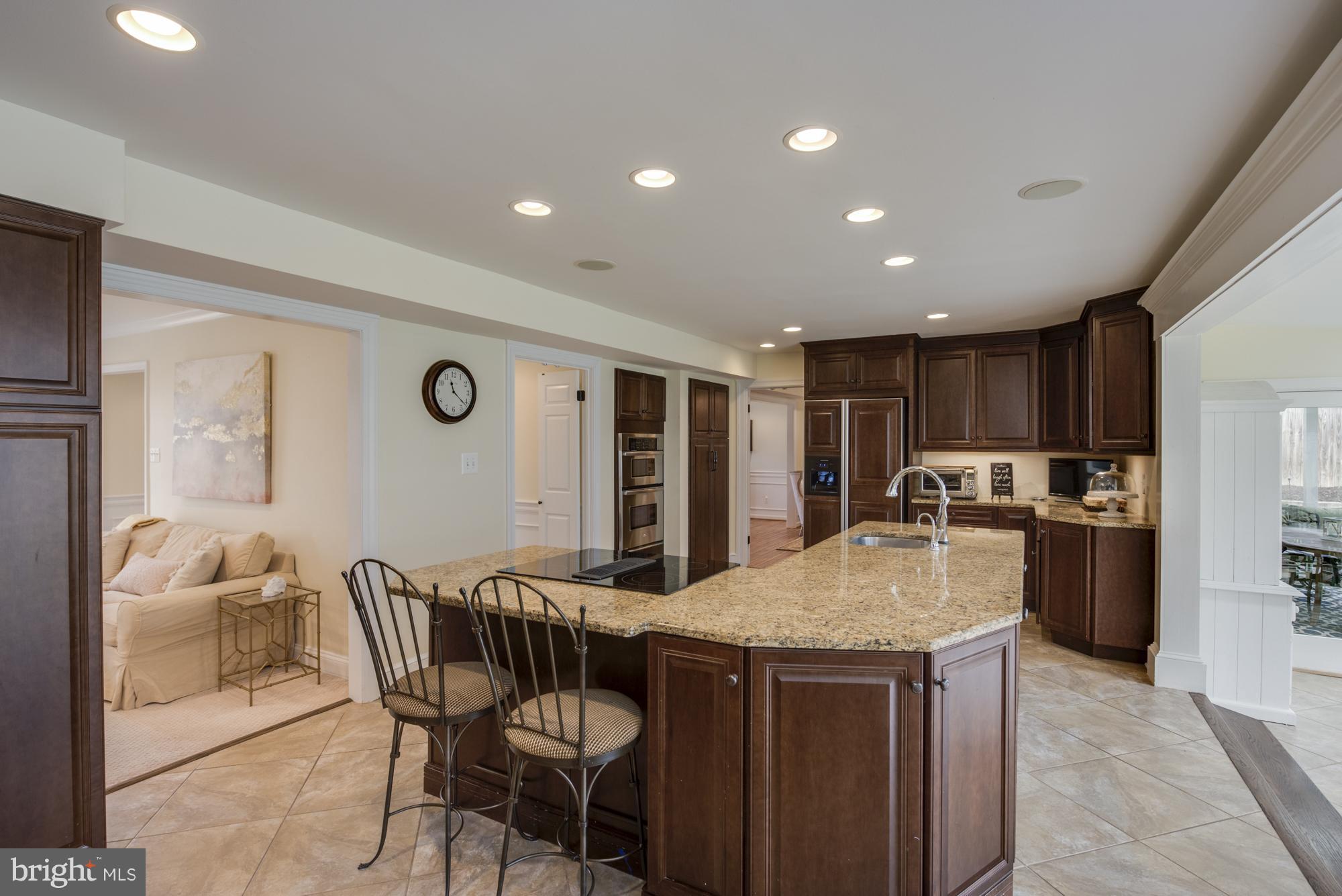 HARBOR HILLS - Residential