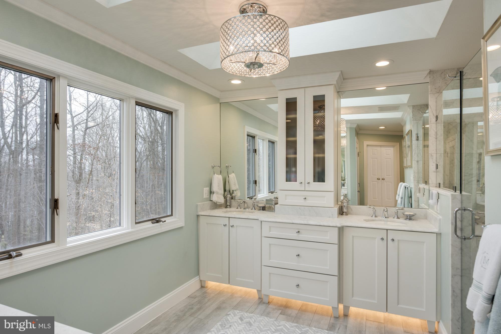 HARBOR HILLS - Residential