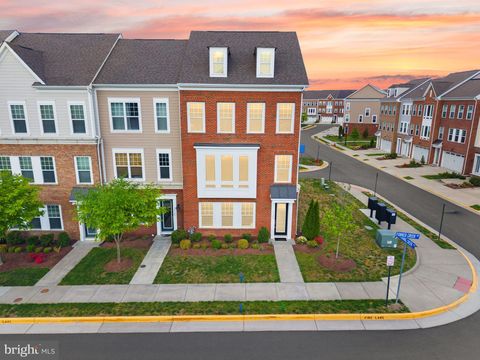 Photo of 19304 Forked Creek Terrace, LEESBURG, VA 20175 (MLS # VALO2116210)