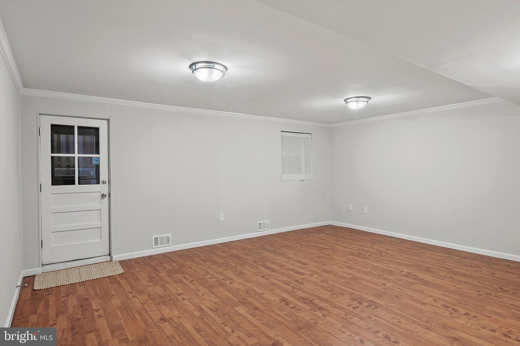 LAKE LOUISE - Residential