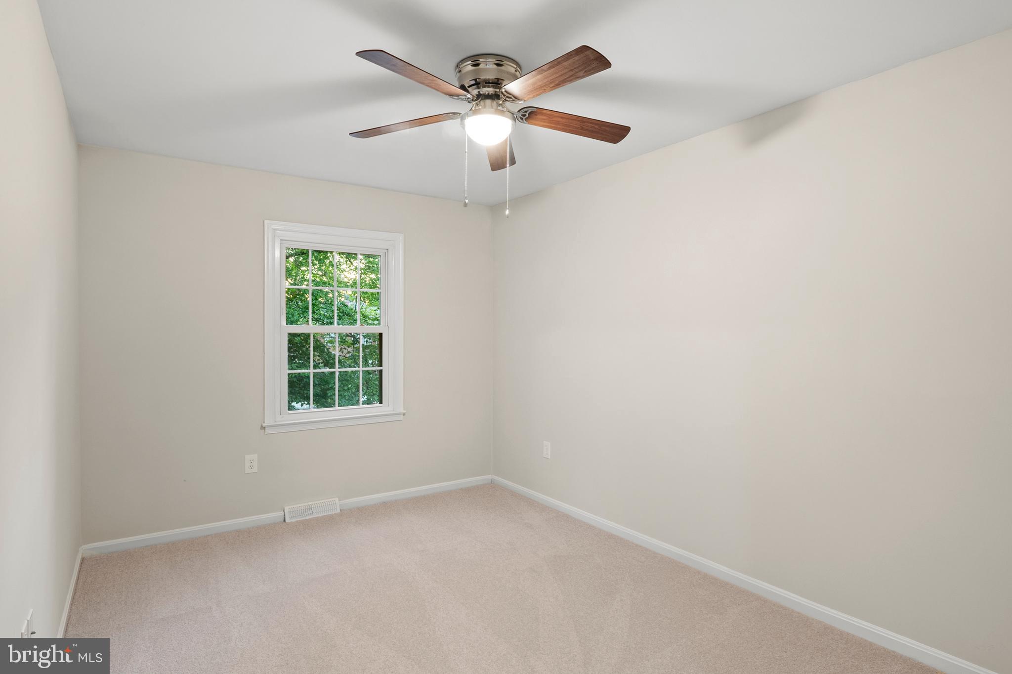 LAKE LOUISE - Residential