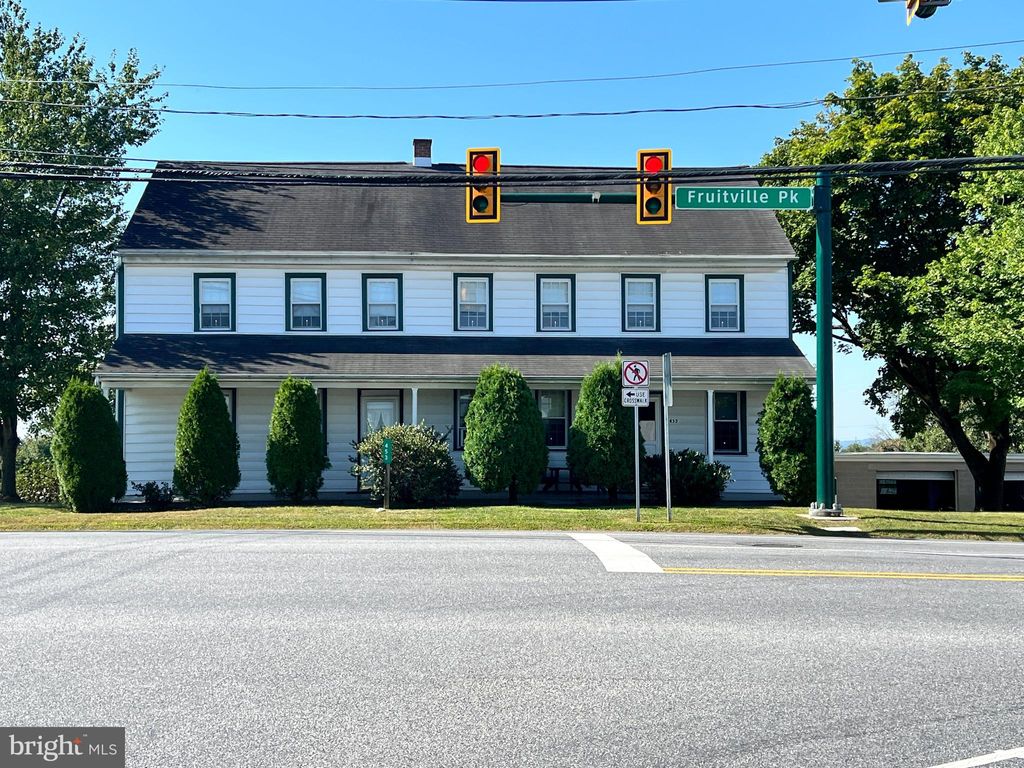 Photo of 453 Fruitville Pike, MANHEIM, PA 17545 (MLS # PALA2076374)