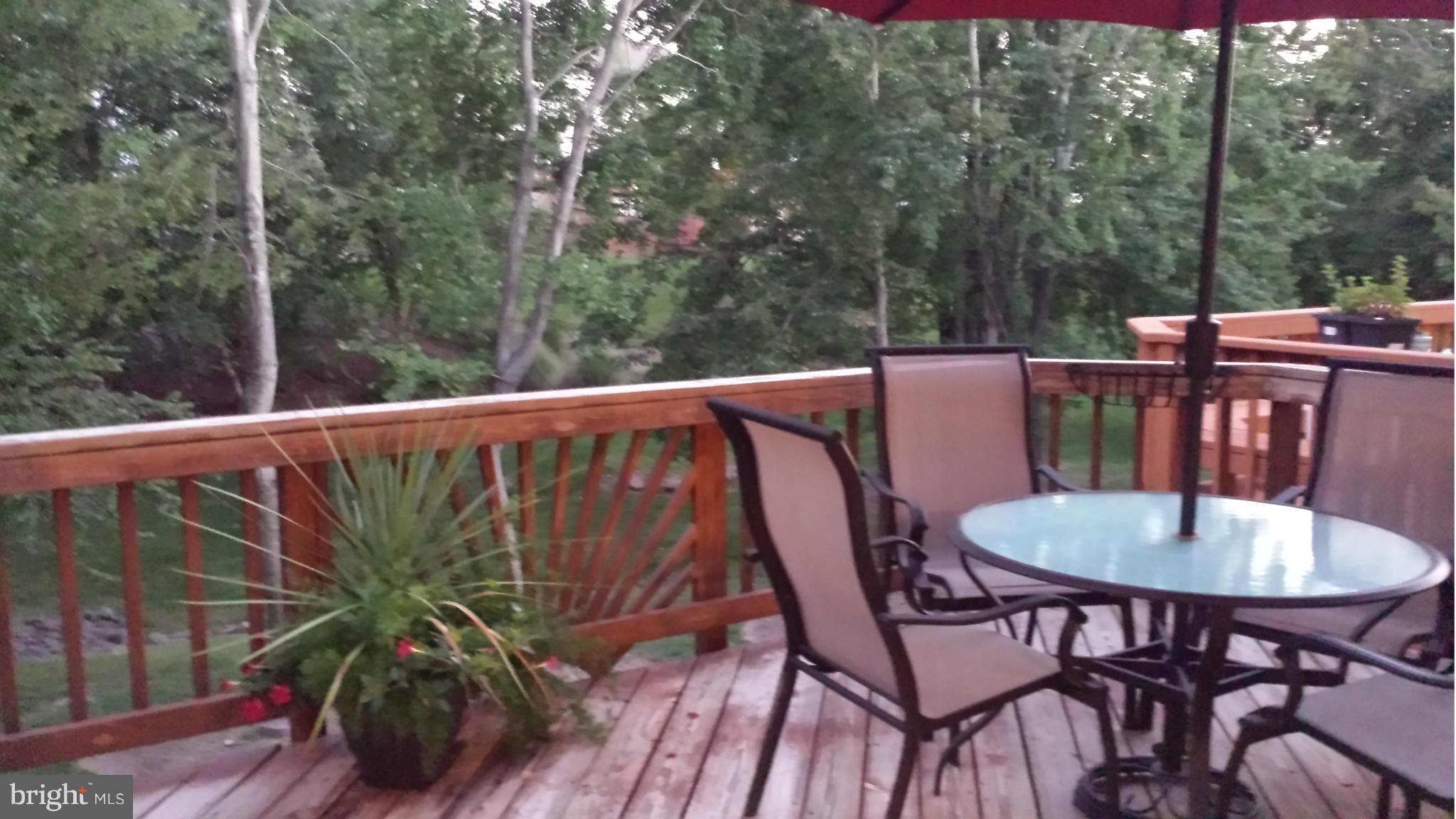 CENTRE RIDGE LAND BAY - Residential