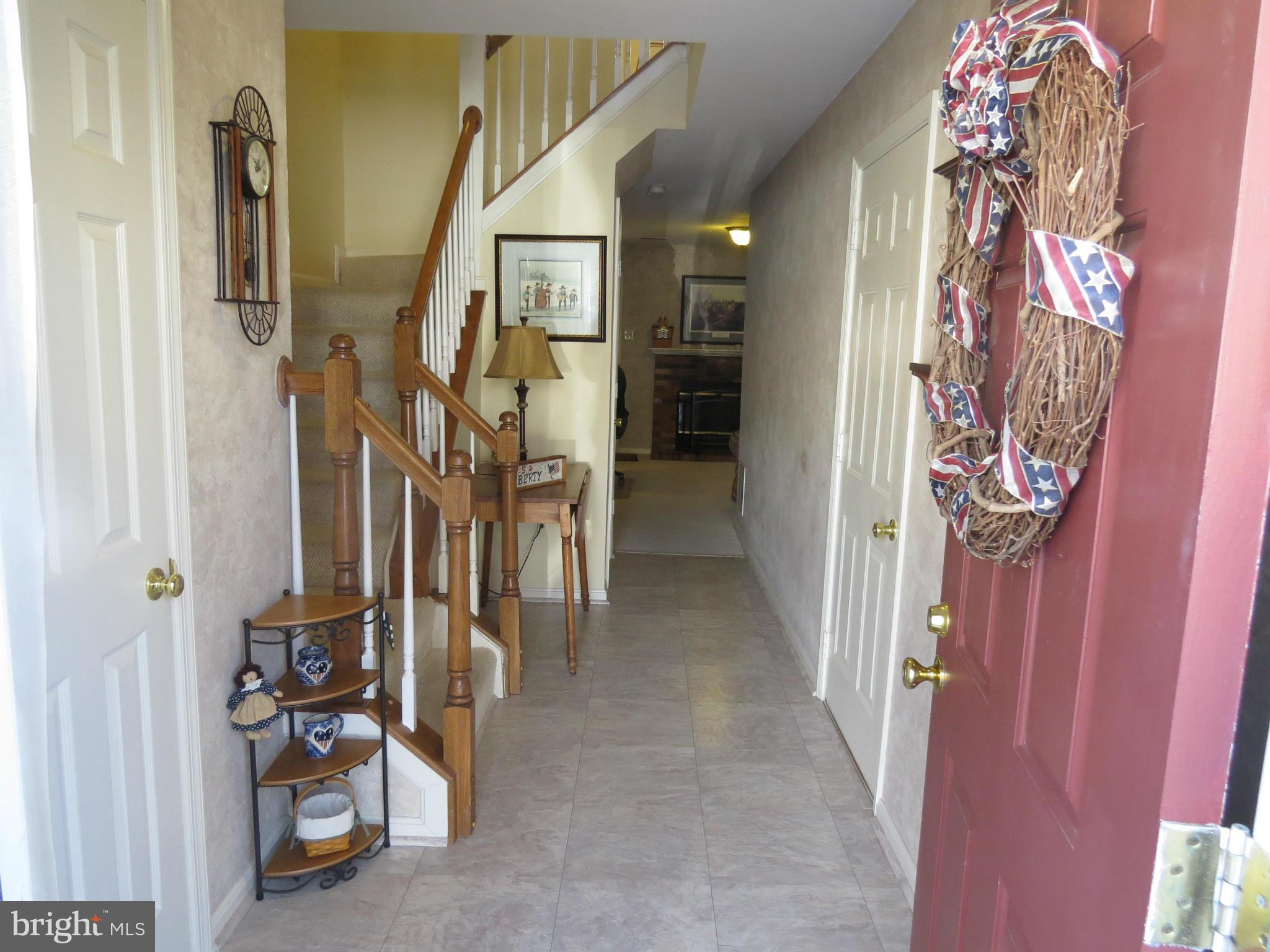 CENTRE RIDGE LAND BAY - Residential