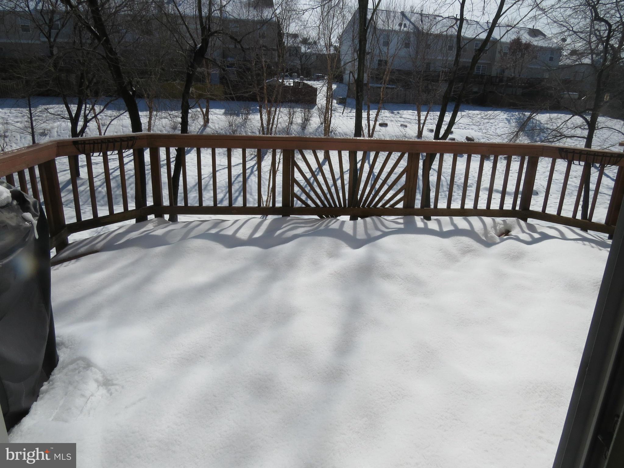 CENTRE RIDGE LAND BAY - Residential