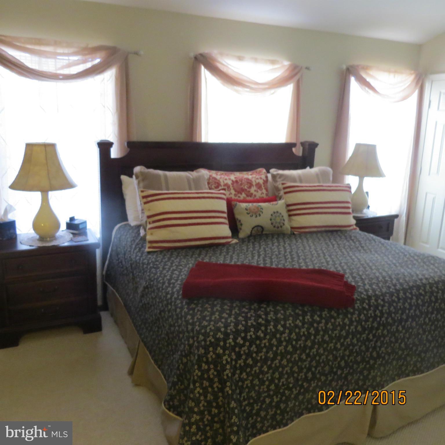 CENTRE RIDGE LAND BAY - Residential