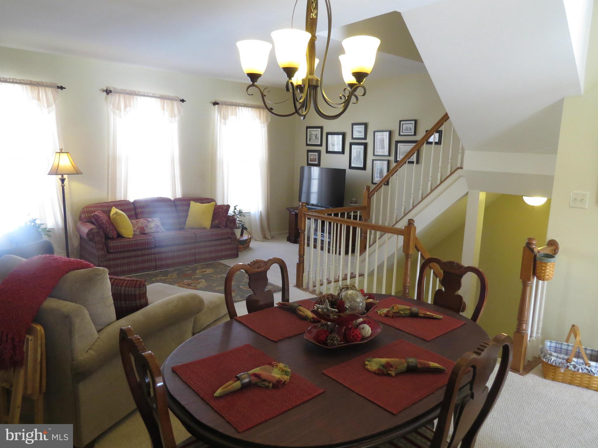 CENTRE RIDGE LAND BAY - Residential