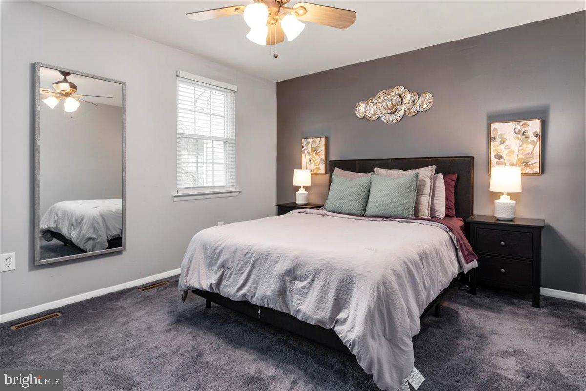 ELIZABETHS LANDING - Residential