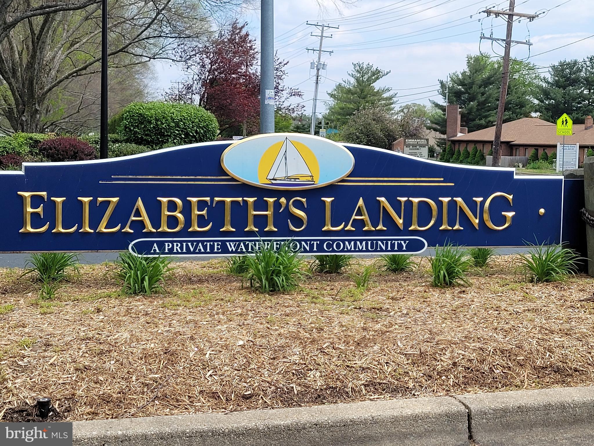 ELIZABETHS LANDING - Residential