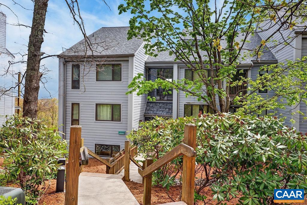 1418 HIGHLANDS CONDOS