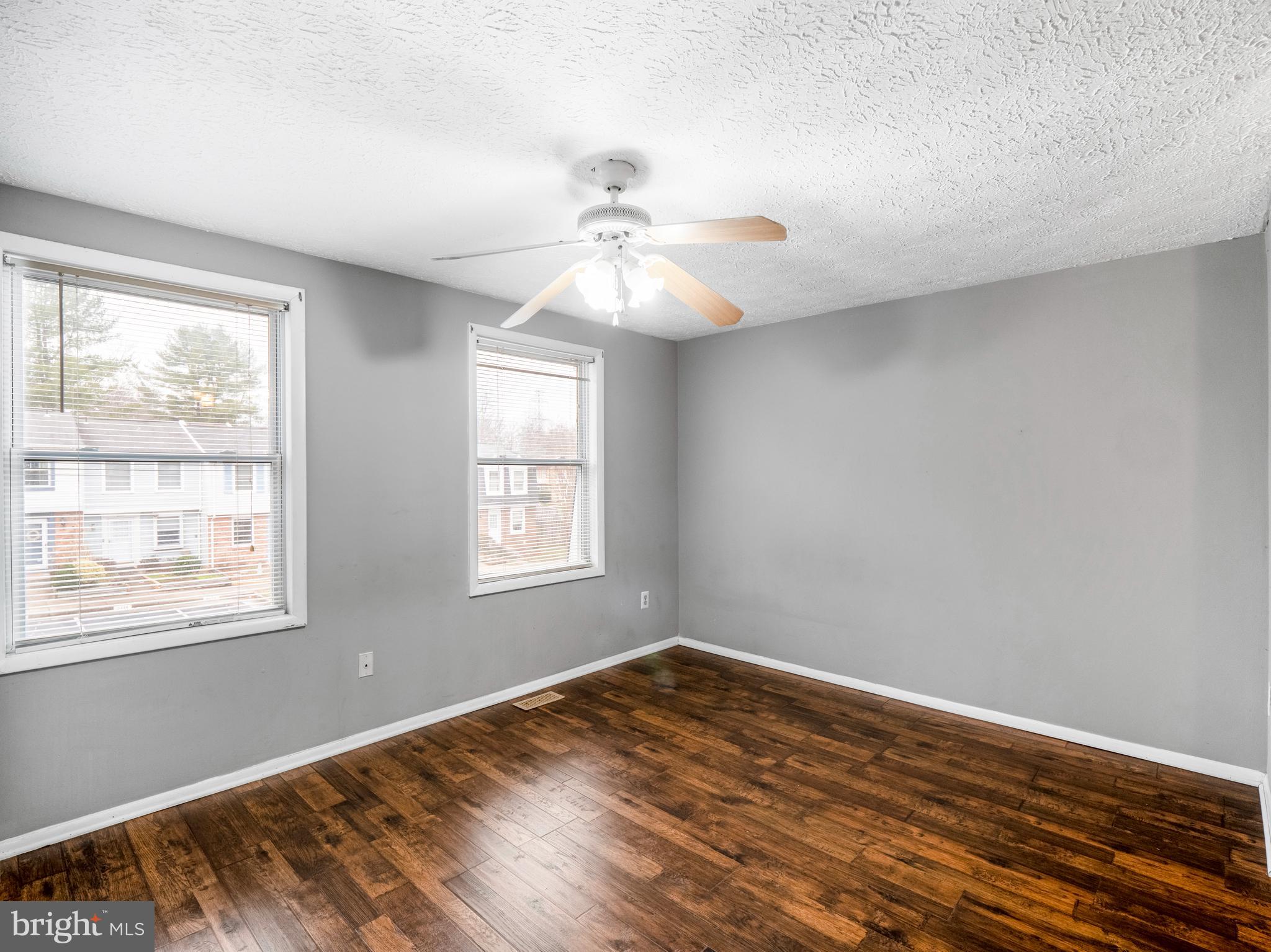 NEWINGTON FOREST - Residential Lease