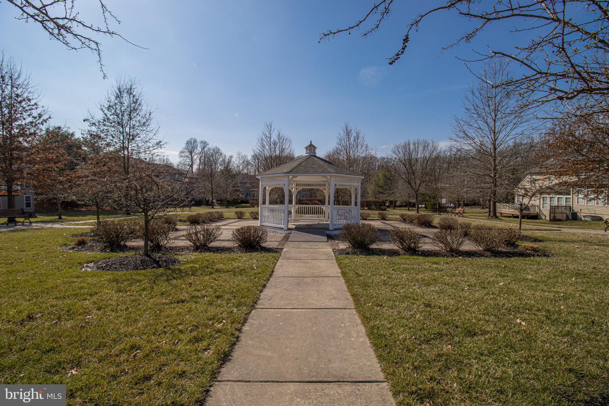 GLYNDON TRACE - Residential