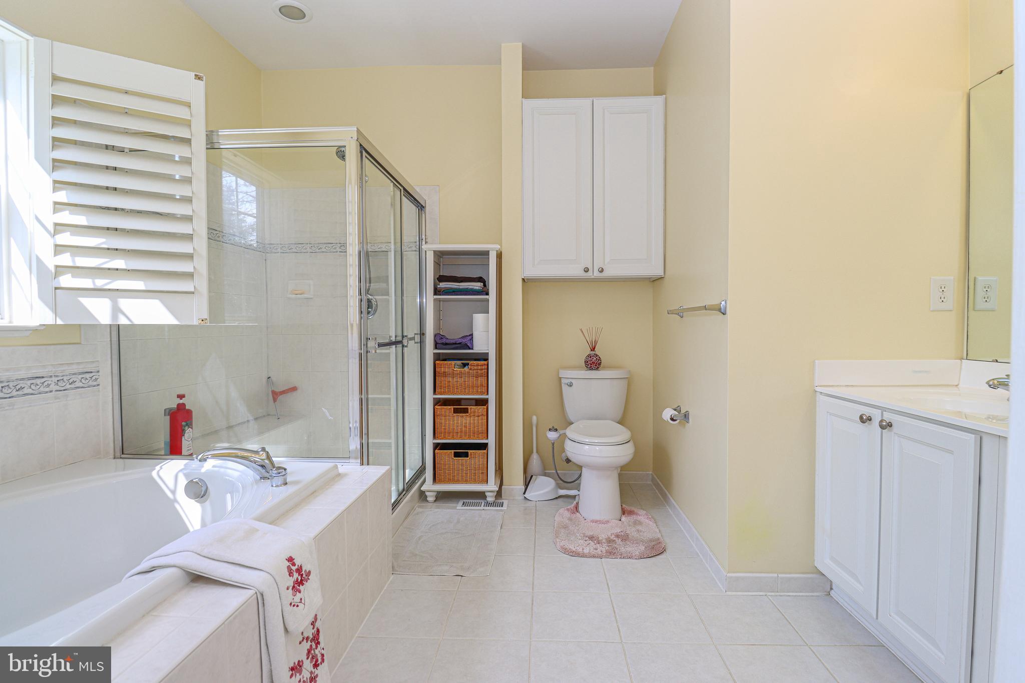 GLYNDON TRACE - Residential