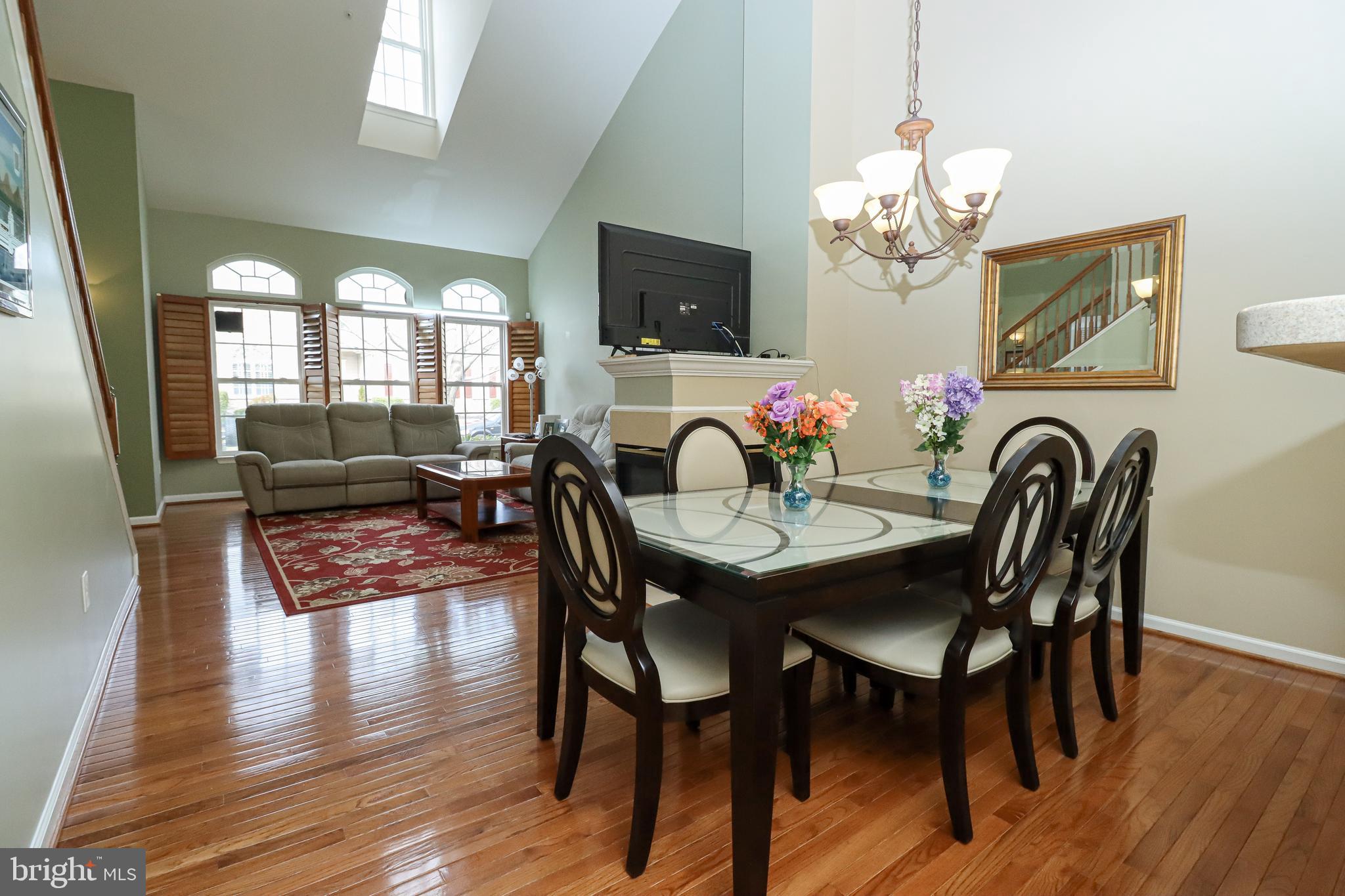 GLYNDON TRACE - Residential