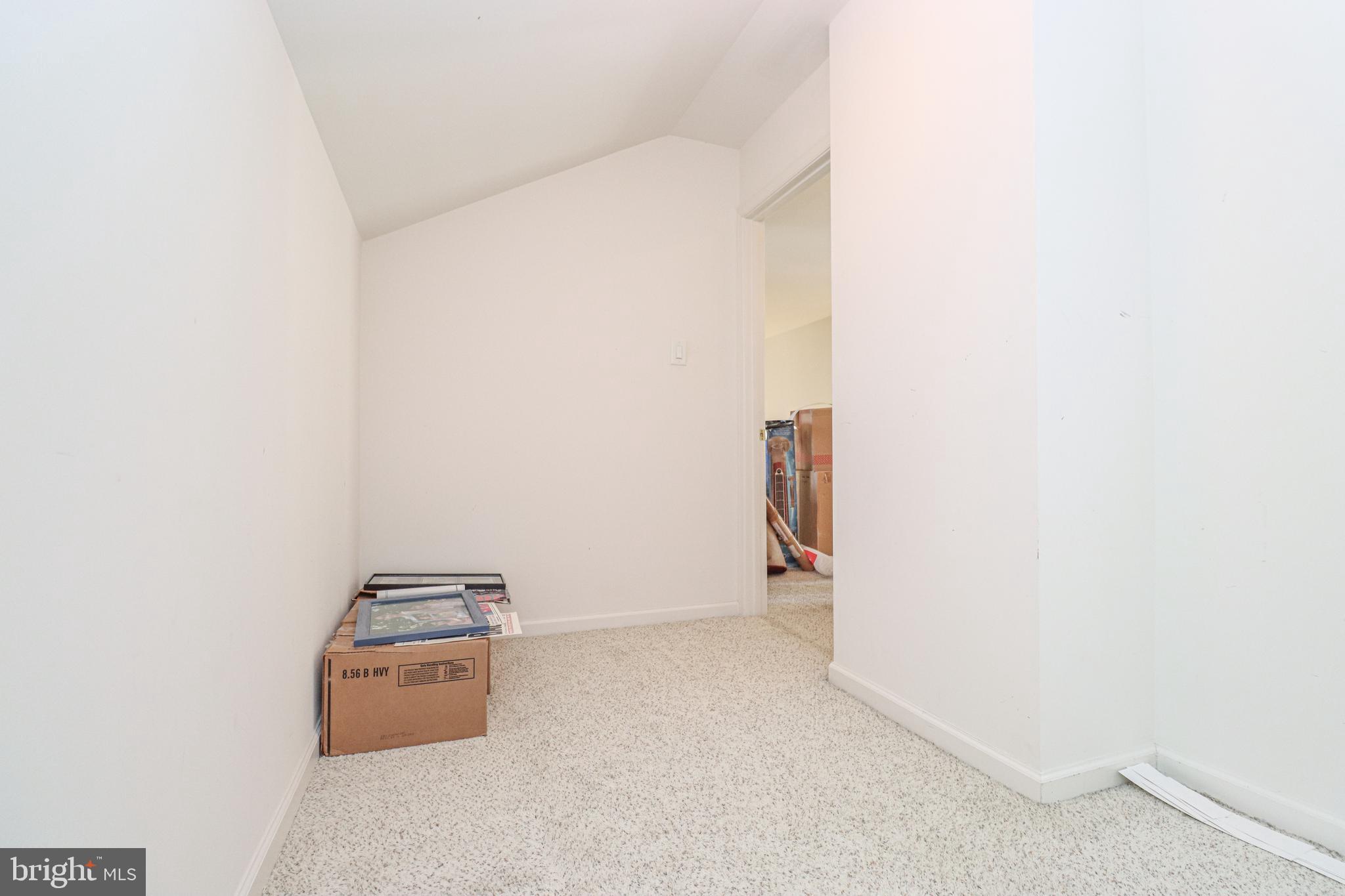 GLYNDON TRACE - Residential