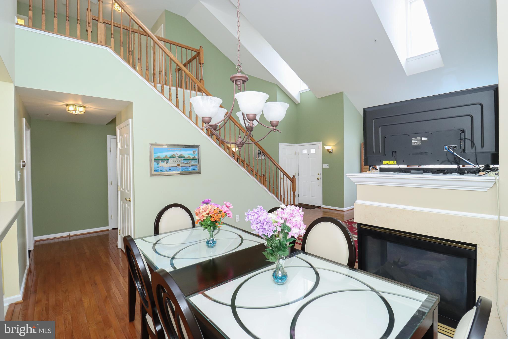 GLYNDON TRACE - Residential