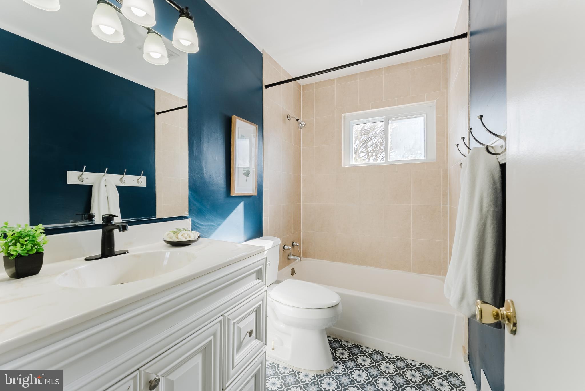 BURGUNDY FARM - Residential