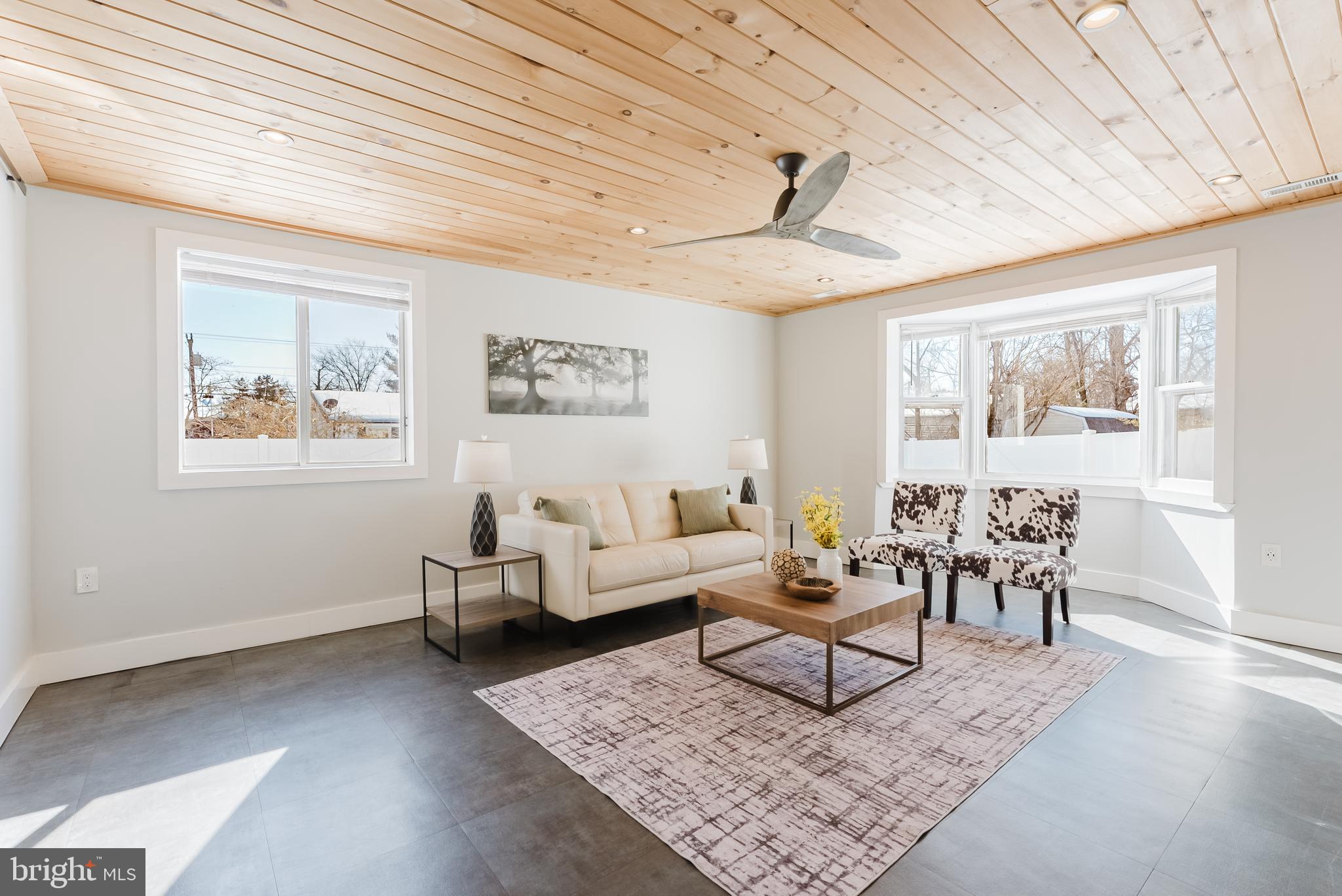 BURGUNDY FARM - Residential