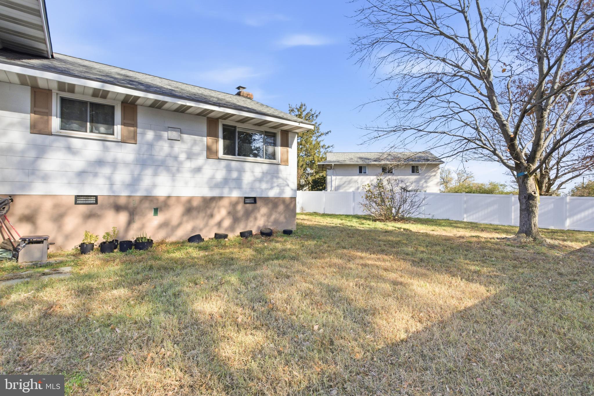 BURGUNDY FARM - Residential